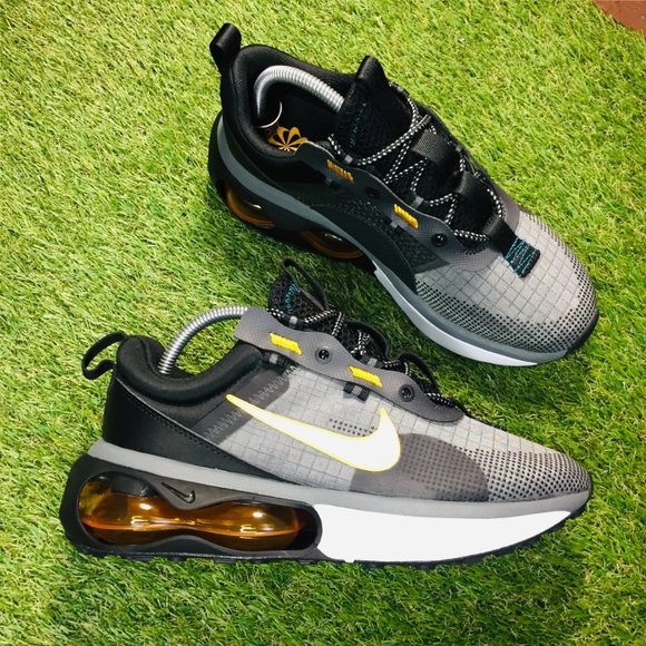 NIKE, New Nike Air Max 2021, Men's 8.0 Wmn's 9.5 - Picture 4 of 8